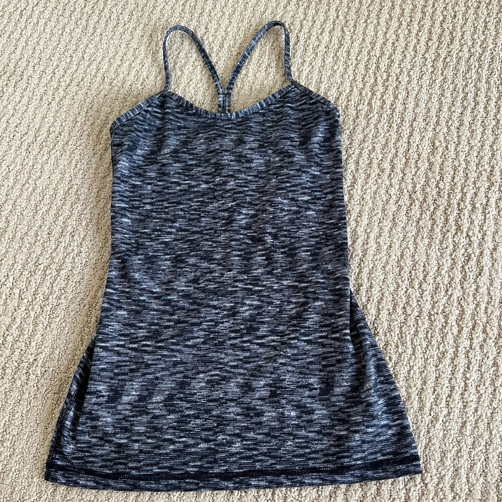 Lululemon tank